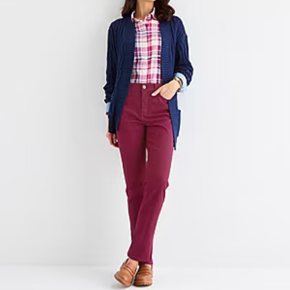 NWT St. John’s Bay Mid-Rise Straight Leg Jeans (size 14 short)